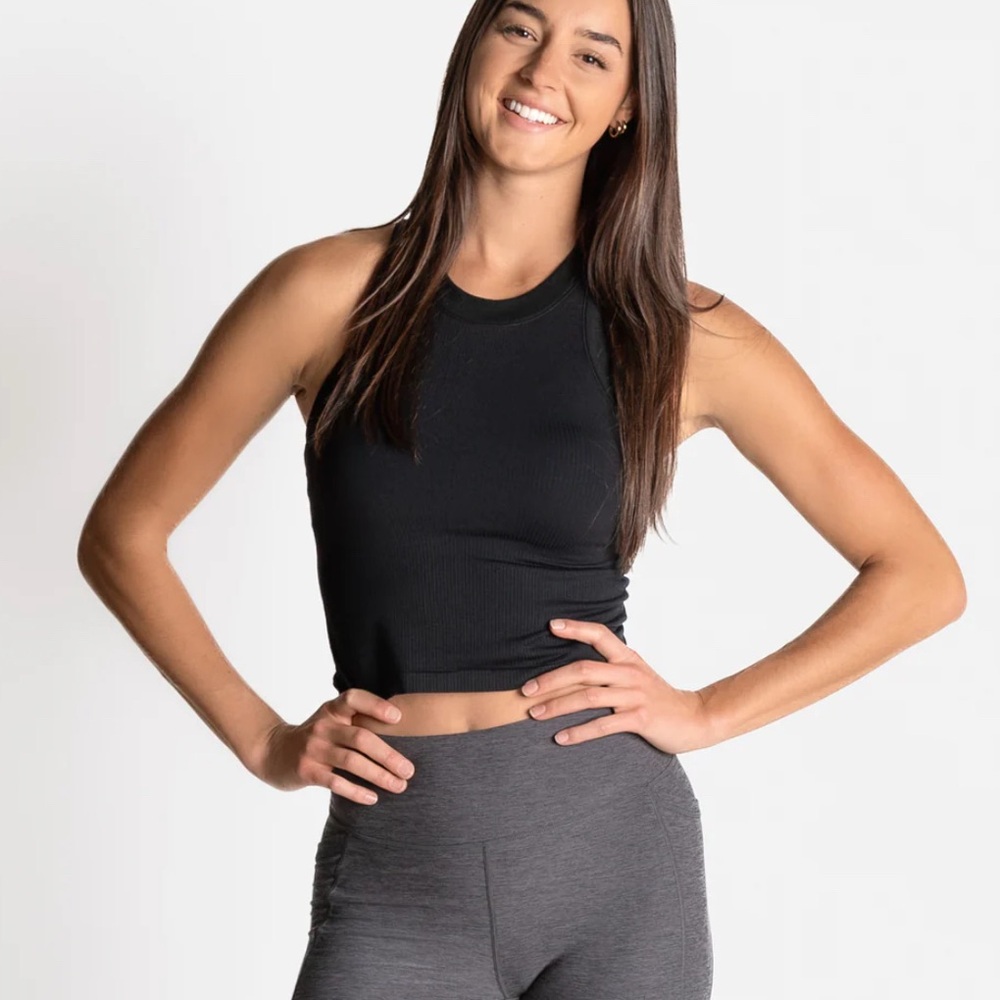 Bella Cropped Ribbed Tank - Picture 5 of 8